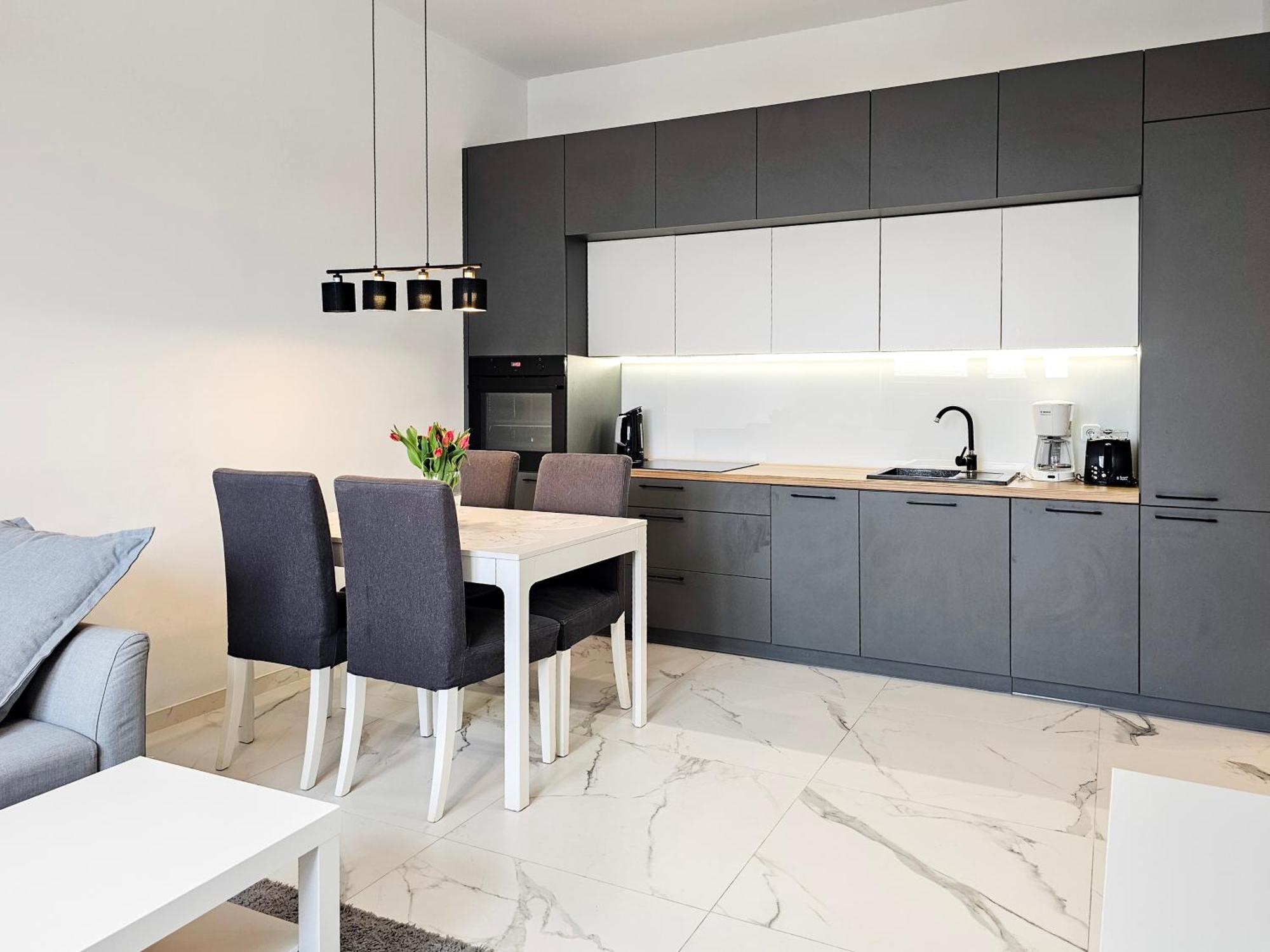 Appartamento Visit Baltic - Platan Tower Grey Świnoujście Esterno foto